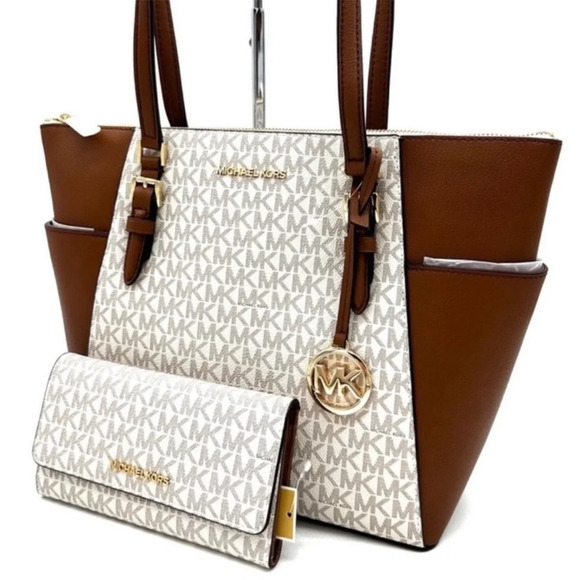 Michael Kors Large Charlotte lote Bag & Large Trifold Wallet Vanilla/Brown - Picture 1 of 13
